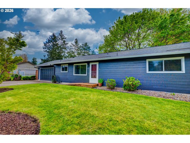 8216 Sw STEVE St, Tigard, OR 97223