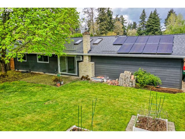 8216 Sw STEVE St, Tigard, OR 97223