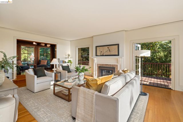 84 Norwood Ave, Kensington, CA 94707