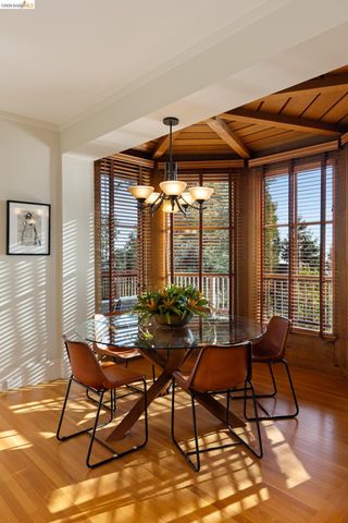 84 Norwood Ave, Kensington, CA 94707