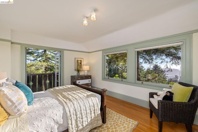84 Norwood Ave, Kensington, CA 94707