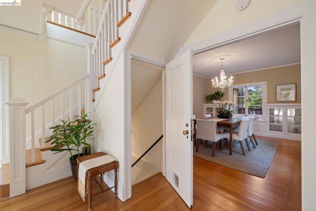 84 Norwood Ave, Kensington, CA 94707