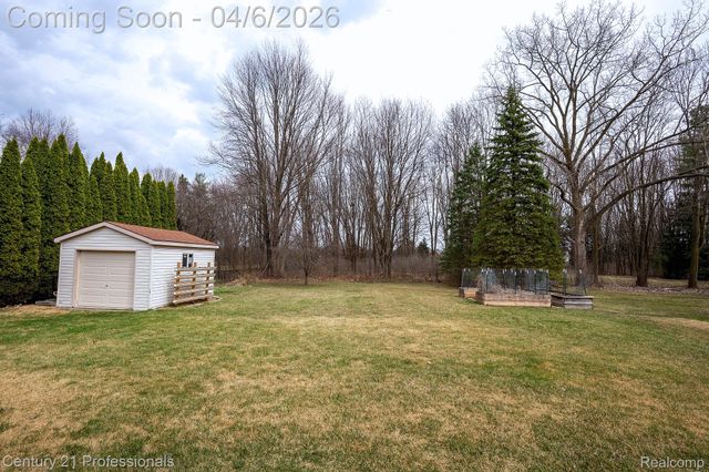 38310 Westchester Road, Sterling Heights, MI 48310
