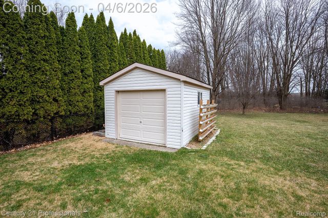 38310 Westchester Road, Sterling Heights, MI 48310