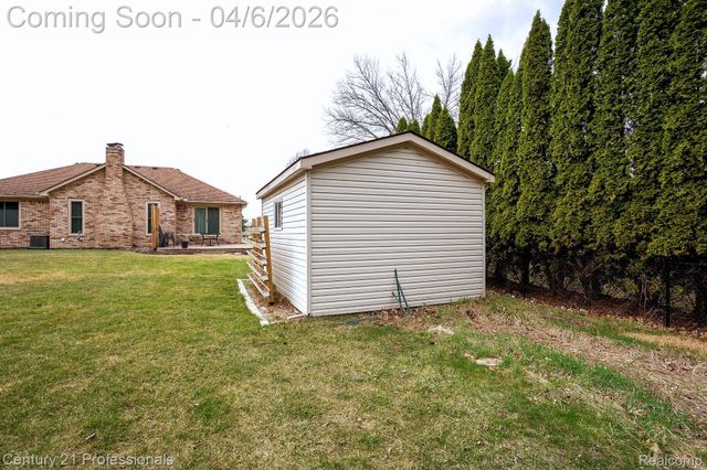 38310 Westchester Road, Sterling Heights, MI 48310