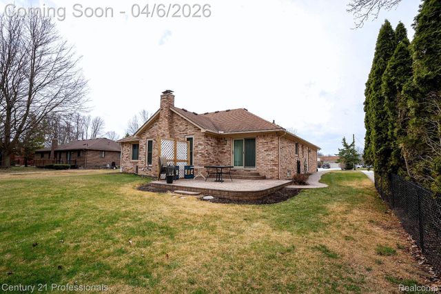 38310 Westchester Road, Sterling Heights, MI 48310