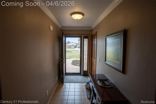 38310 Westchester Road, Sterling Heights, MI 48310