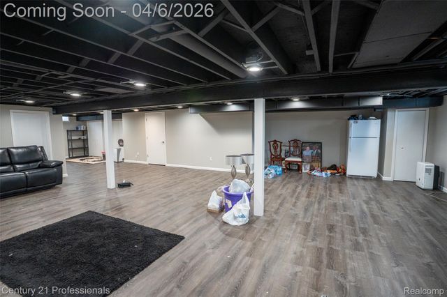 38310 Westchester Road, Sterling Heights, MI 48310
