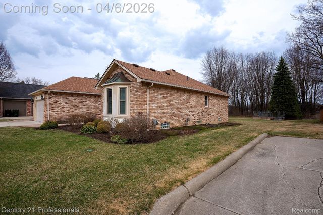 38310 Westchester Road, Sterling Heights, MI 48310