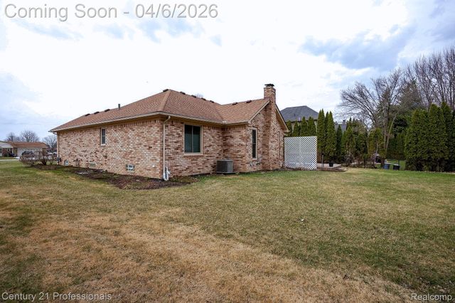 38310 Westchester Road, Sterling Heights, MI 48310