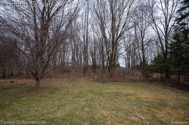 38310 Westchester Road, Sterling Heights, MI 48310
