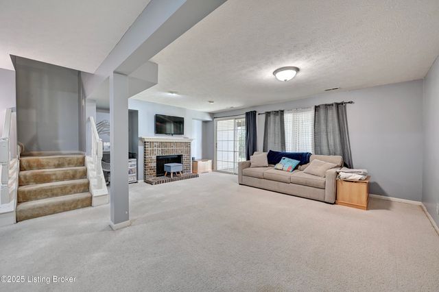 10803 Muirfield Ct, Union, KY 41091