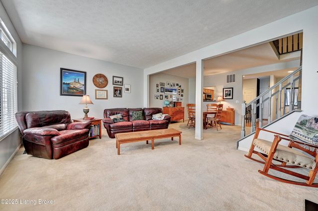 10803 Muirfield Ct, Union, KY 41091