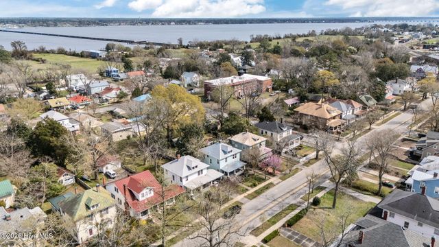 1306 National Avenue, New Bern, NC 28560