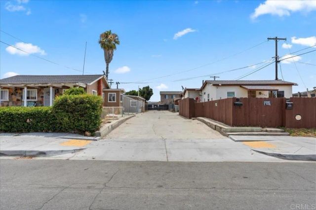 1525-27 S 42nd Street, San Diego, CA 92113