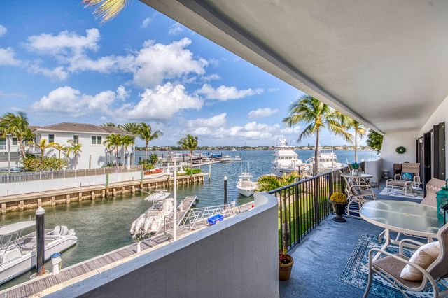 1208 Marine Way G4, North Palm Beach, FL 33408