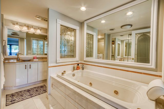 1208 Marine Way G4, North Palm Beach, FL 33408