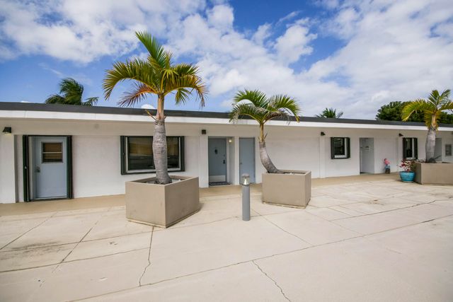 1208 Marine Way G4, North Palm Beach, FL 33408