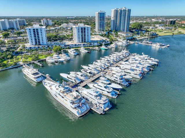 1208 Marine Way G4, North Palm Beach, FL 33408