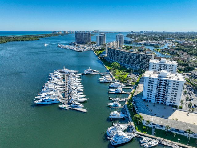 1208 Marine Way G4, North Palm Beach, FL 33408