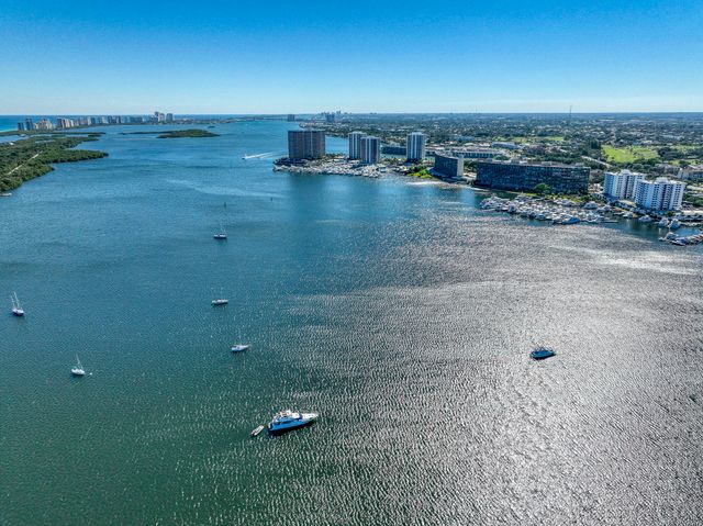 1208 Marine Way G4, North Palm Beach, FL 33408