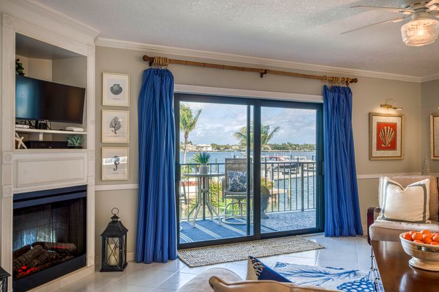 1208 Marine Way G4, North Palm Beach, FL 33408