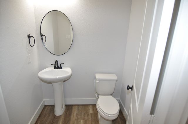 829 Crystal Oak Lane, Arlington, TX 76005