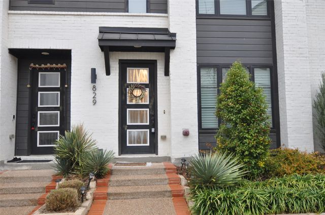 829 Crystal Oak Lane, Arlington, TX 76005