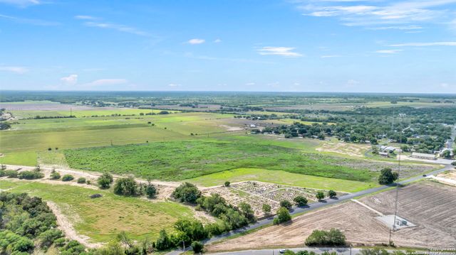 00 County Road 585, Lacoste, TX 78039