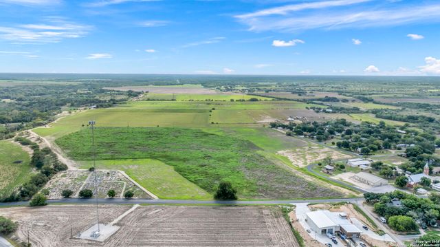 00 County Road 585, Lacoste, TX 78039