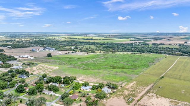 00 County Road 585, Lacoste, TX 78039
