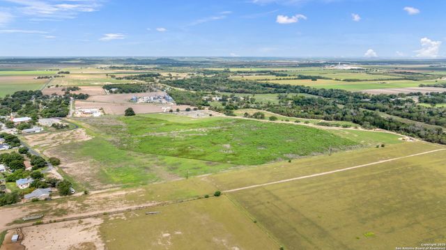 00 County Road 585, Lacoste, TX 78039