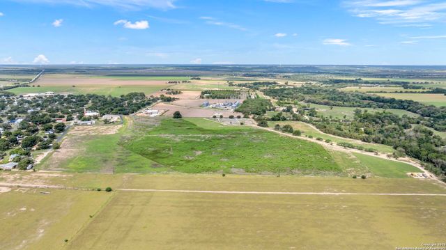 00 County Road 585, Lacoste, TX 78039