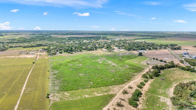 00 County Road 585, Lacoste, TX 78039