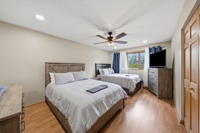 17012 92nd Avenue, Orland Hills, IL 60487