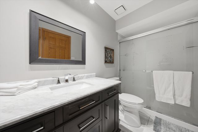 17012 92nd Avenue, Orland Hills, IL 60487