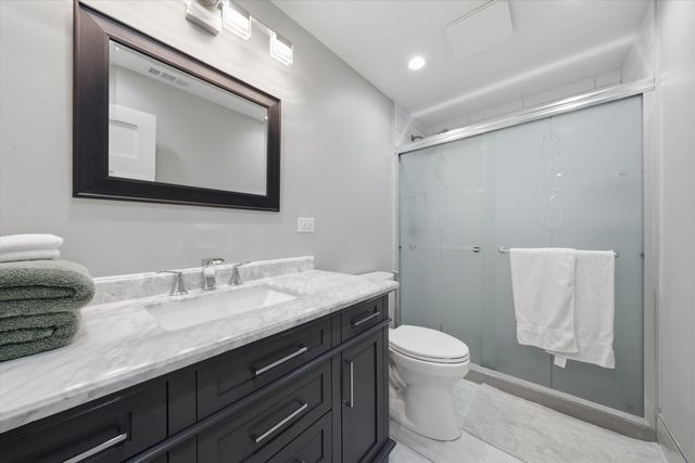 17012 92nd Avenue, Orland Hills, IL 60487