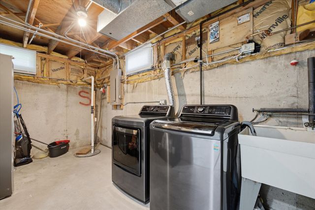 17012 92nd Avenue, Orland Hills, IL 60487