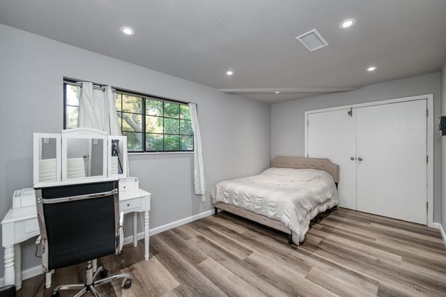 10684 Mountain View Drive, Madera, CA 93636