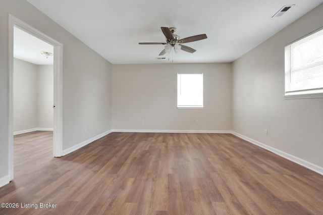 2815 S 6th St, Louisville, KY 40208