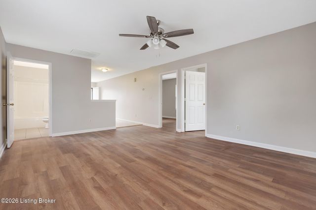 2815 S 6th St, Louisville, KY 40208
