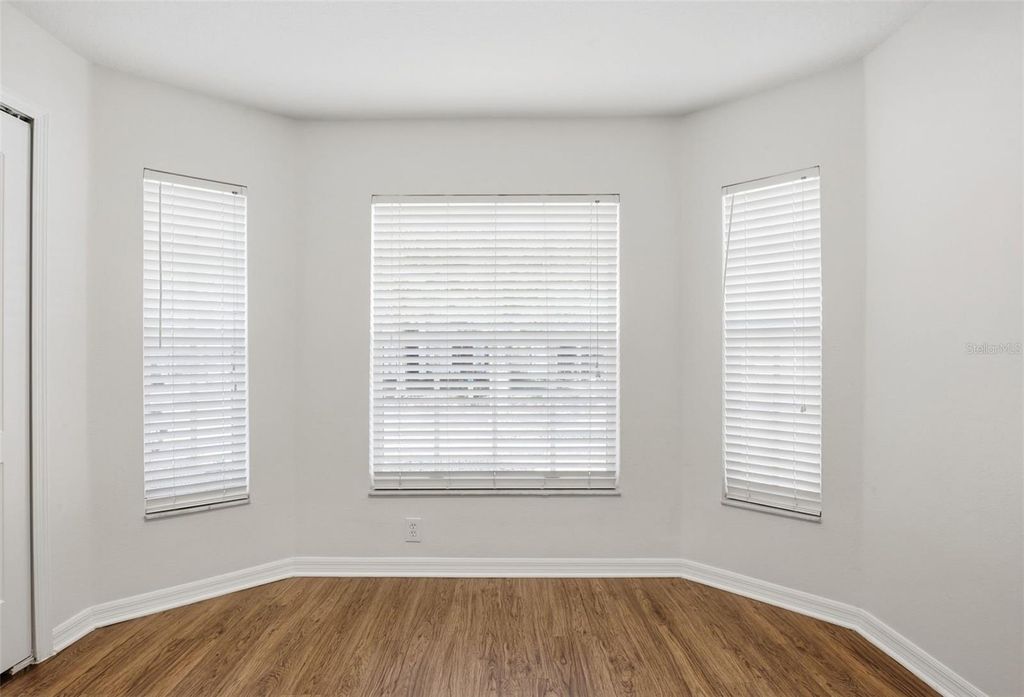 Image 17 of property listing at 11240 LAKE LANIER DRIVE, Riverview, FL 33569