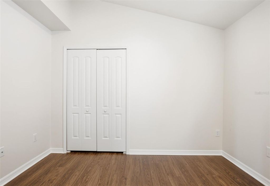 Image 26 of property listing at 11240 LAKE LANIER DRIVE, Riverview, FL 33569