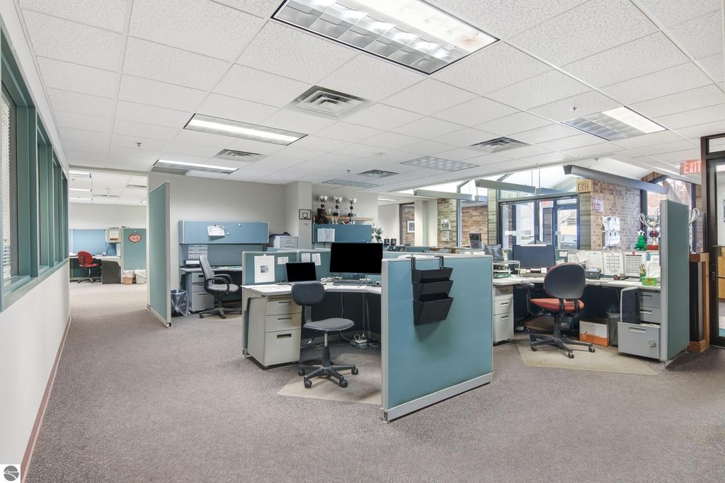 Image 12 of property listing at 116 W Front Street, Traverse City, MI 49684