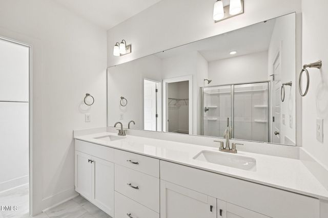 30 Loganberry Avenue, Bunnlevel, NC 28323