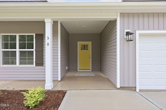 30 Loganberry Avenue, Bunnlevel, NC 28323