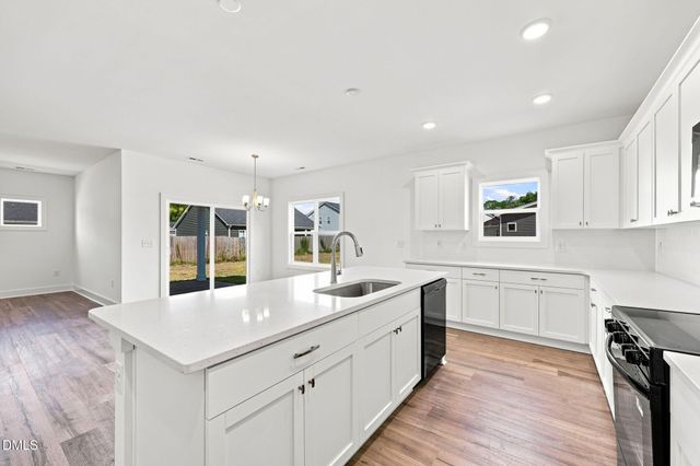 30 Loganberry Avenue, Bunnlevel, NC 28323