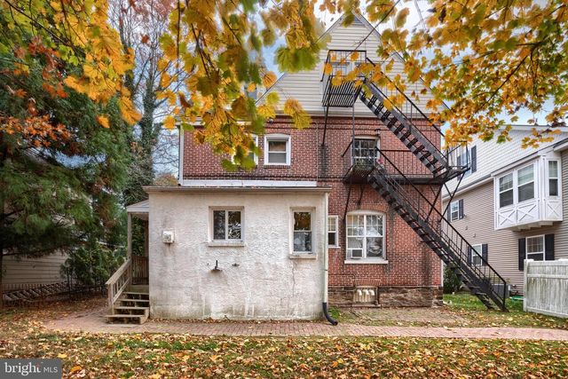 414 SOUTH AVE, Media, PA 19063