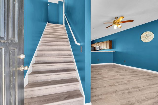 704 Silverhill Dr, Murfreesboro, TN 37129