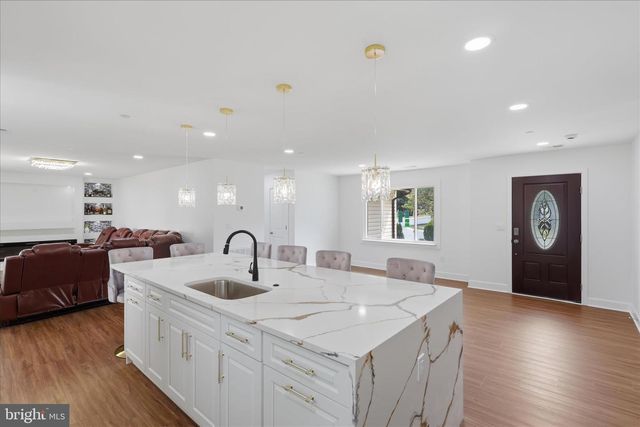 10501 BEECHWOOD DR, Waldorf, MD 20601